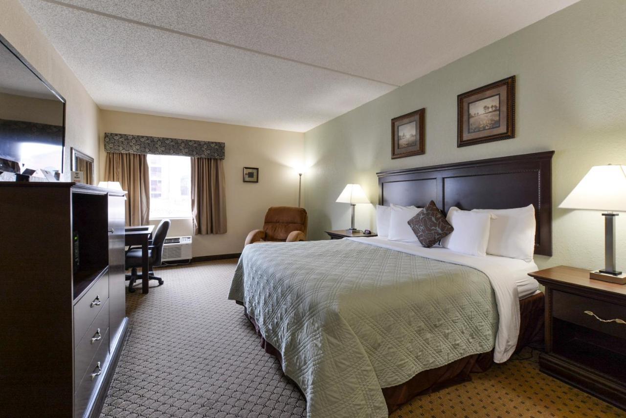 Grand View Inn & Suites Branson Extérieur photo